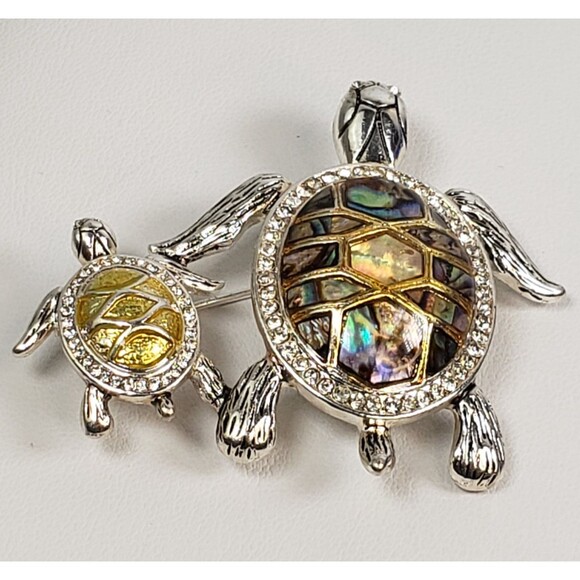Vintage Signed Napier Turtle With Baby Abalone Shell & Rhinestone Accents Brooch - Picture 1 of 14